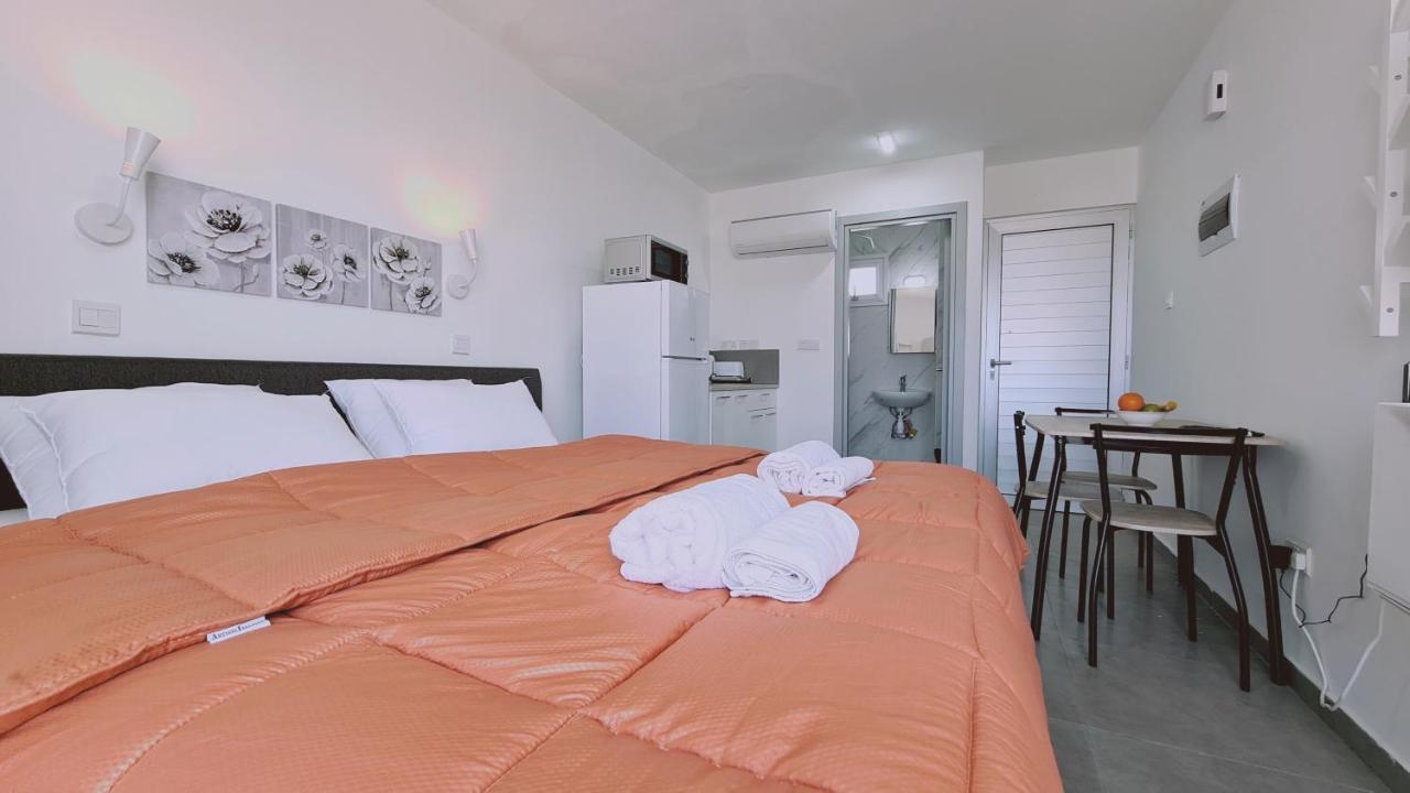 Stay Napa Living Studios Ajia Napa Zewnętrze zdjęcie