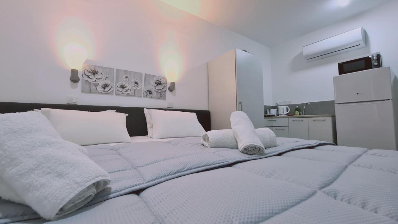 Stay Napa Living Studios Ajia Napa Zewnętrze zdjęcie